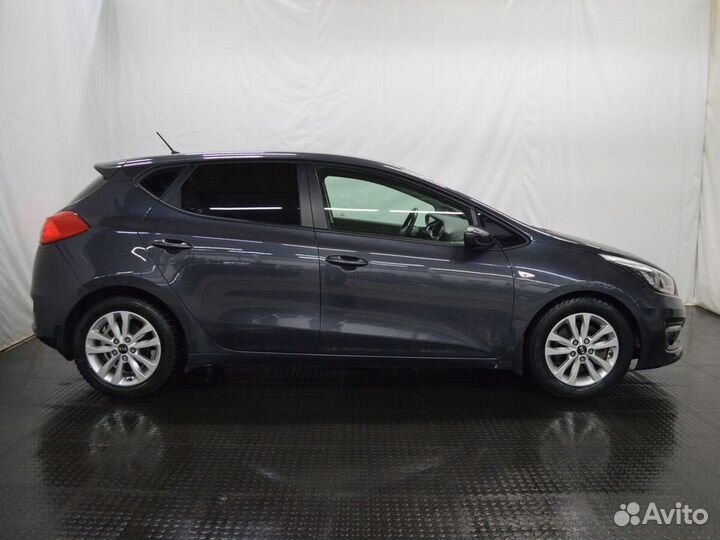 Kia Ceed 1.6 AT, 2015, 95 886 км