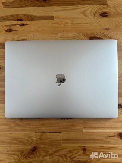 Apple MacBook Pro 15 2019