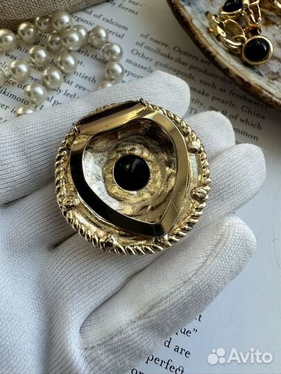 Винтажный зажим для платка