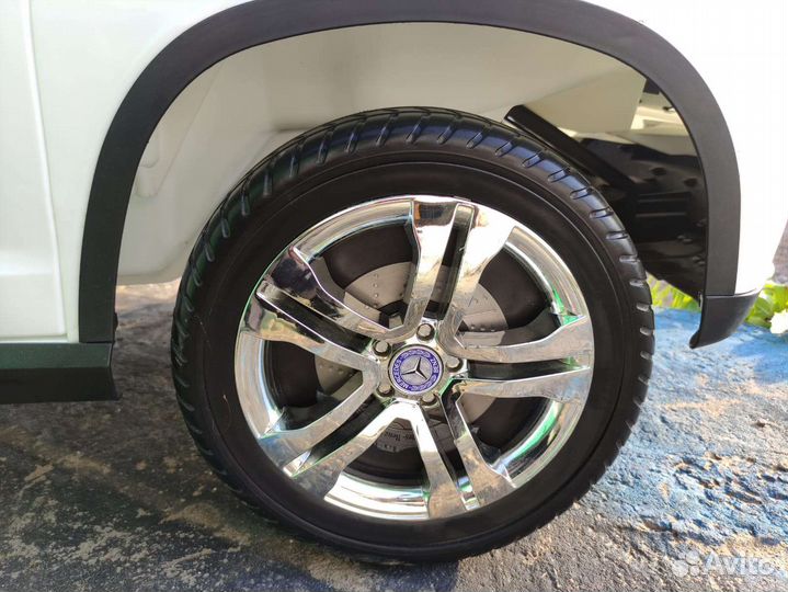 Детский электромобиль