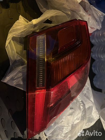 Фара правая задняя на volkswagen tiguan 2018 года