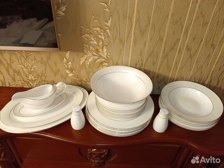 Сервиз столовый