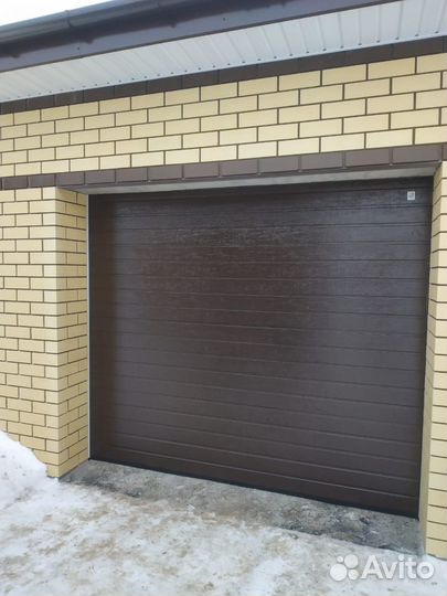 Секционные ворота Алютех 3000*2450