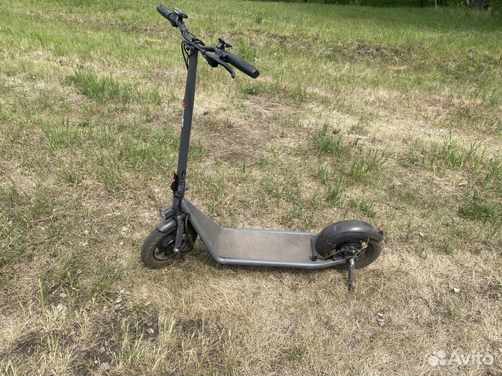 Электросамокат Велосипеды и самокаты
