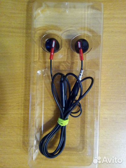 Наушники 
