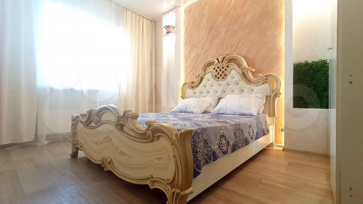 2-к. квартира, 60 м², 3/17 эт.