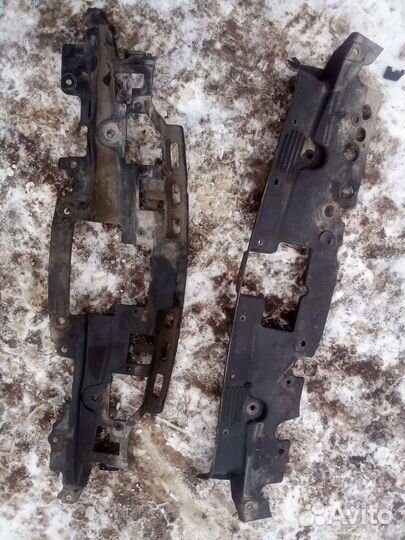 Chevrolet aveo т300 пластик замка капота