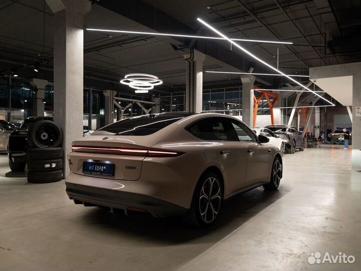 NIO ET5 490 л.с. AT, 2023