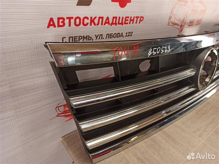 Решетка бампера переднего Volkswagen Touareg 3