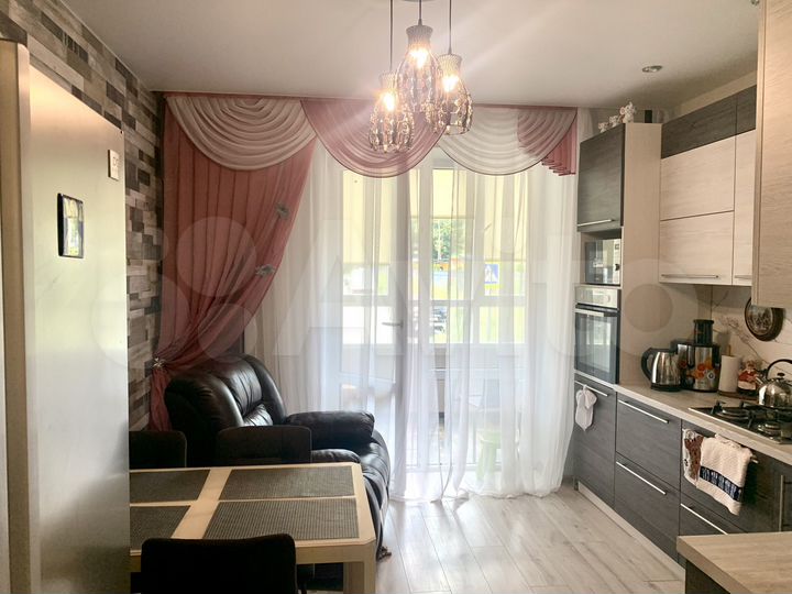 2-к. квартира, 66 м², 1/9 эт.