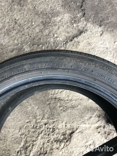 Bridgestone Potenza RE040 225/45 R17