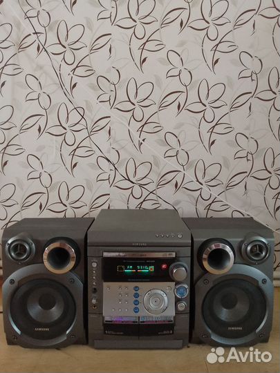 Музыкальный центр samsungZs530