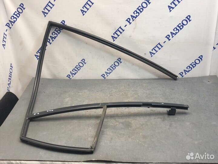 Зад прав уплотнитель Picanto SA