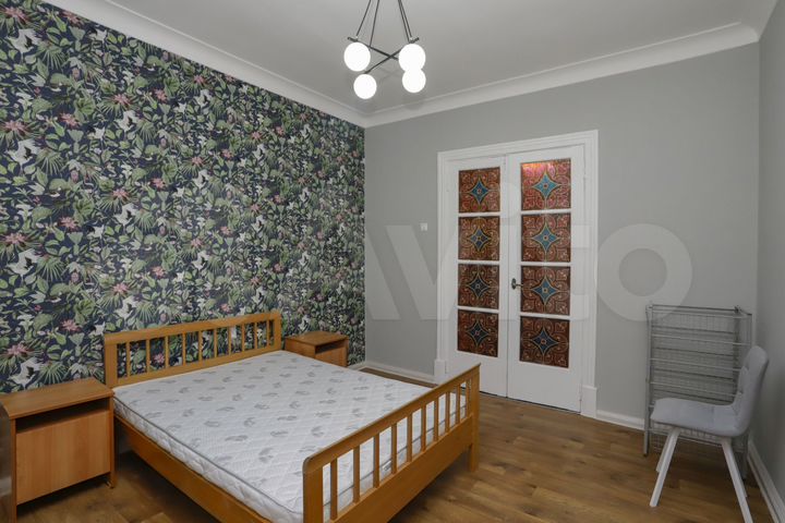 2-к. квартира, 55 м², 2/5 эт.