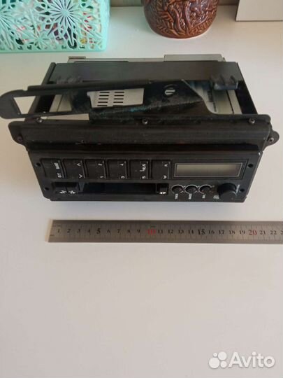 Кассетная магнитола BMW