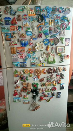 Магниты на холодильник из разных стран