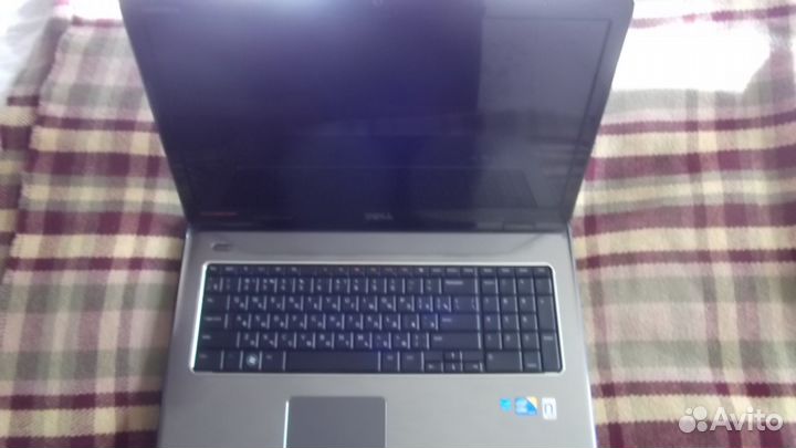 Dell Inspiron N7010 на intel core I3