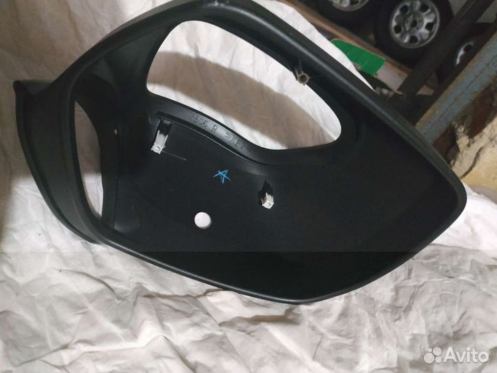 Корпус зеркала honda GL1800B bagger