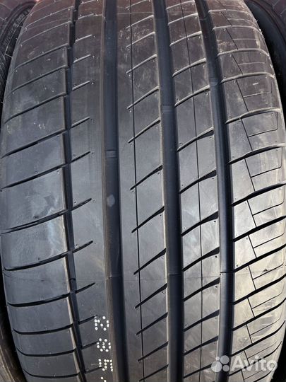 Kapsen RS26 Practical Max HP 265/45 R21 112Y