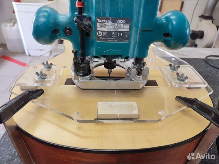 Ремонт гитар / гитарный мастер Омск