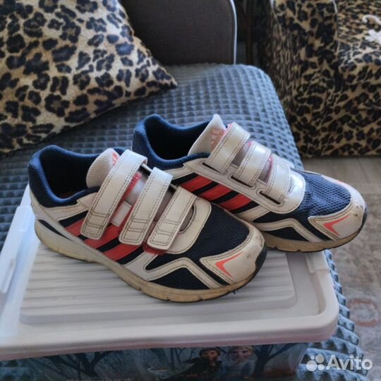 Кроссовки Adidas 33 р-р