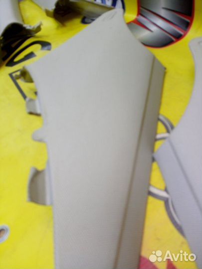 Обшивки стоек задние Audi A5 купе 3.2 cala 2007