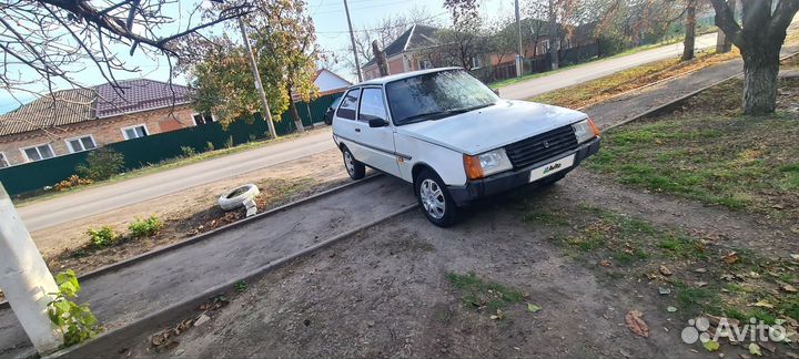 Заз 1102 таврия на ходу