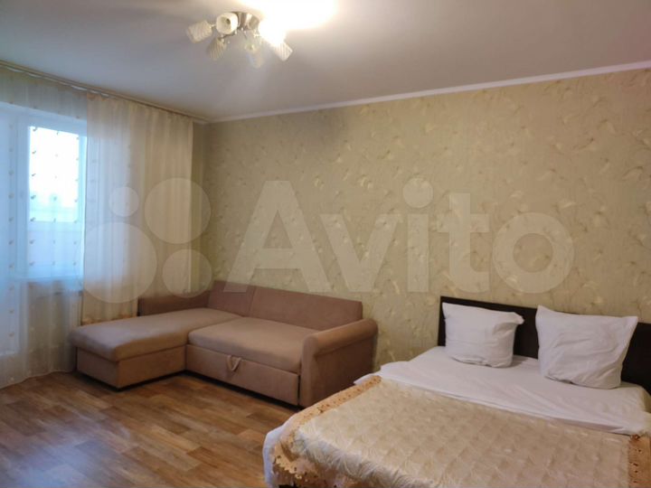 2-к. квартира, 50 м², 10/17 эт.