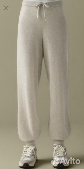 Кашемировый костюм Oysho