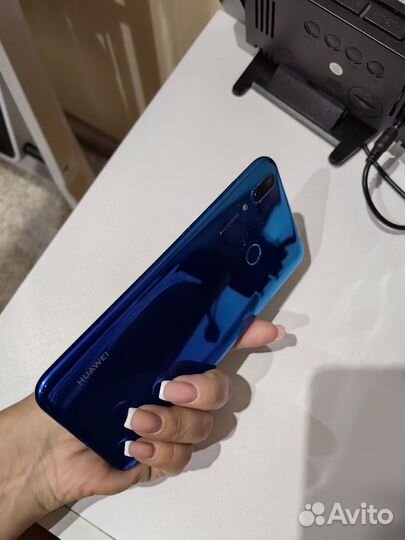 HUAWEI Y7 (2019), 3/32 ГБ