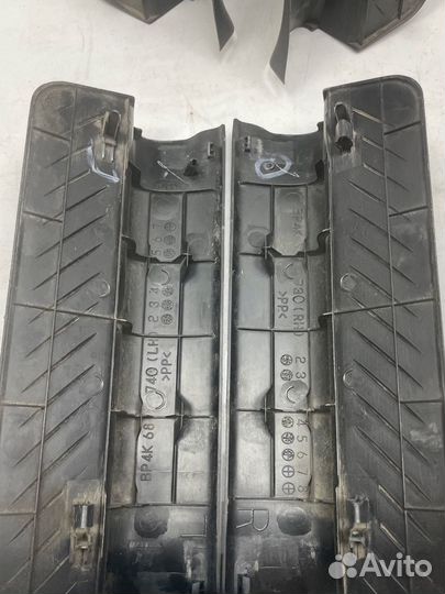 Накладка порога внутренняя Mazda 3 BK