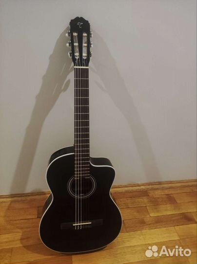 Гитара Takamine