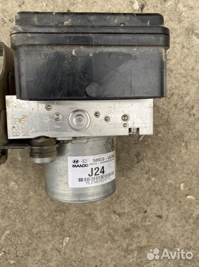 Блок ABS KIA stinger CK ESC