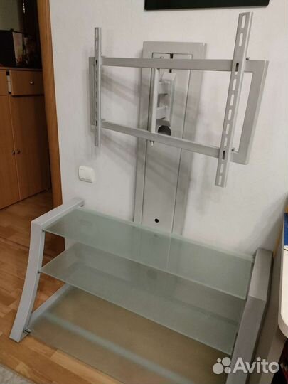 Тумба под телевизор