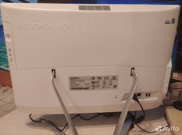 Моноблок Lenovo C470