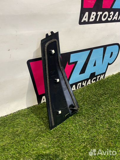 Молдинг двери задней левой Honda HR-V 2 рест. 2023