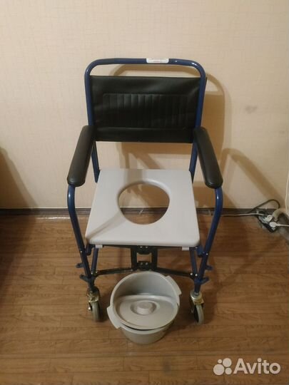 Инвалидная коляска складная бу
