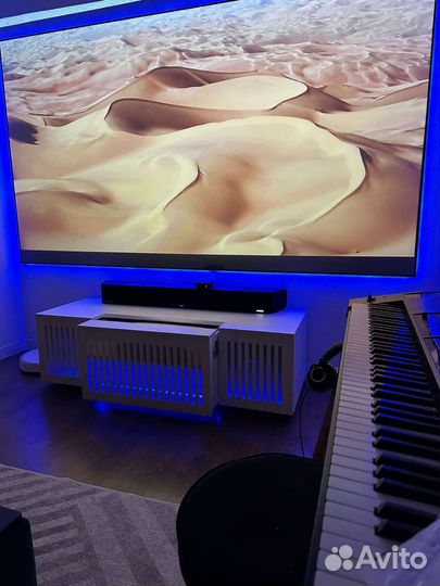 Тумба для экрана Vividstorm и проектора