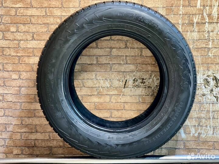 Nokian Tyres Hakkapeliitta 7 215/65 R16