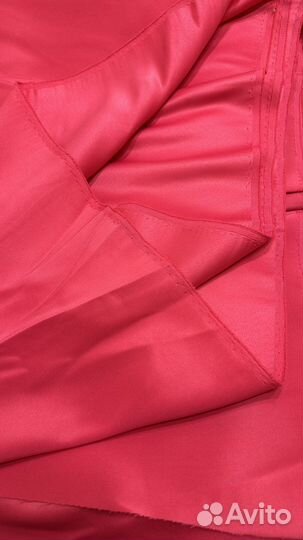 Атлас черный и фуксия по 10м