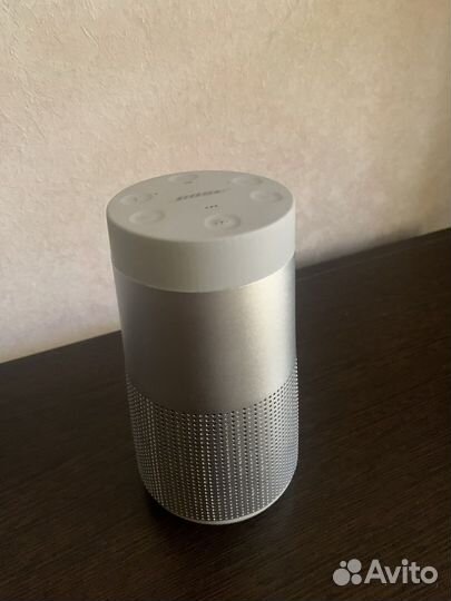 Колонка Bose soundlink revolve