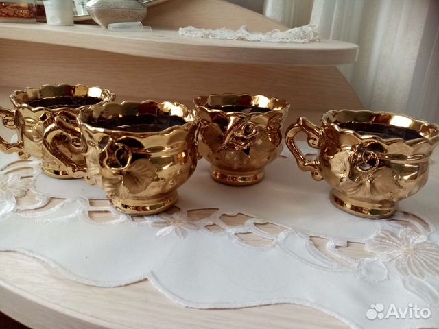 Кофейные чашки, Золотая роза