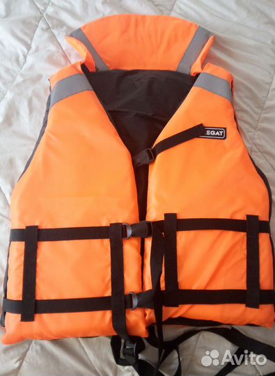 Спасательный жилет для рыбалки большого размера