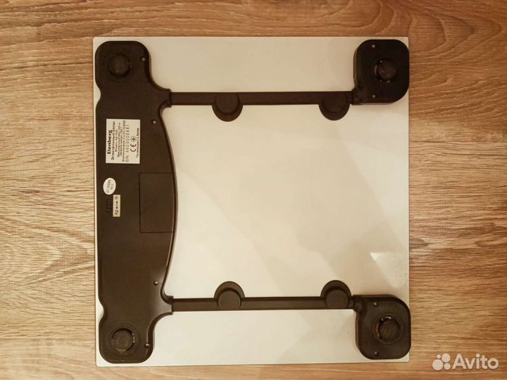 Весы напольные электронные