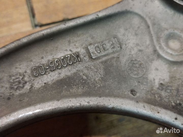 Рычаг верхний передний BMW X5 E70 E71 F15 F16