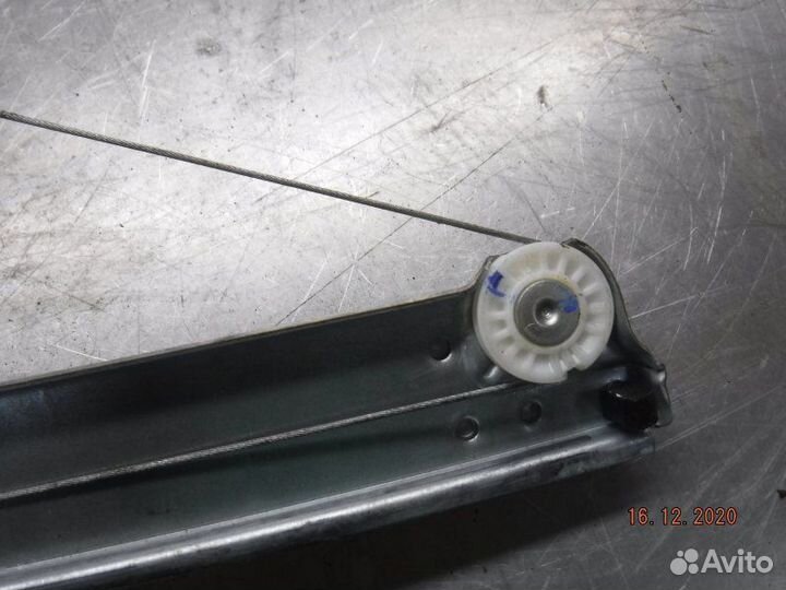 Стеклоподъемник задний левый Nissan Terrano F4R