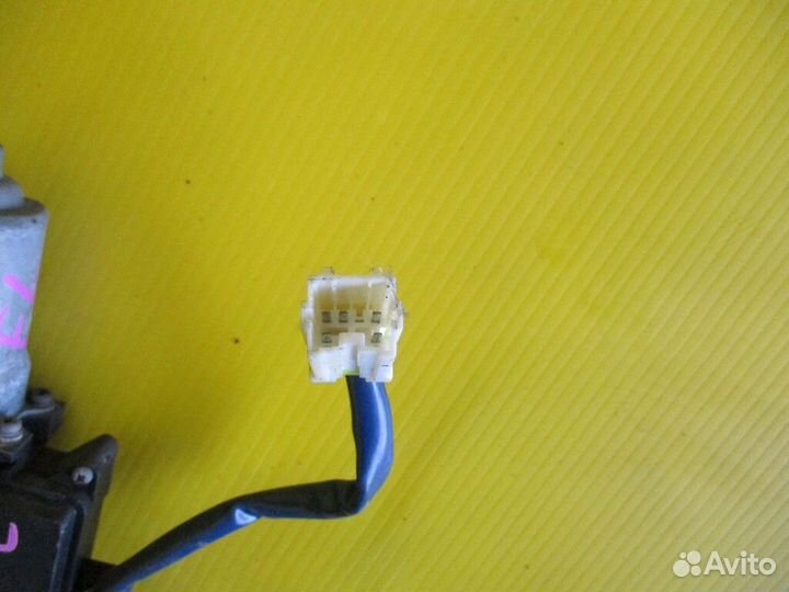 Стеклоподъемник