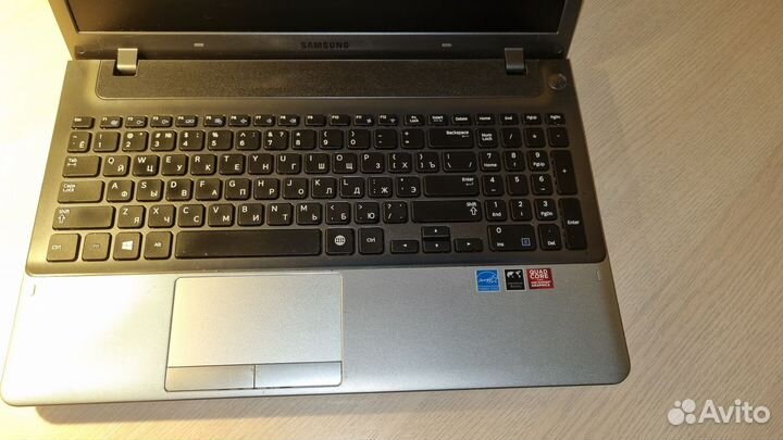 Ноутбук Sumsung NP355V5C