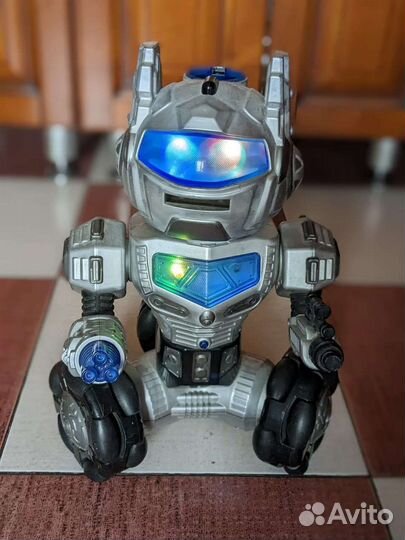 Интерактивный Робот Линк