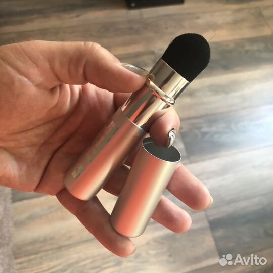 Кисть для макияжа rivoli